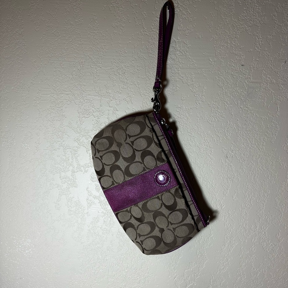 Authentic coach wristlet